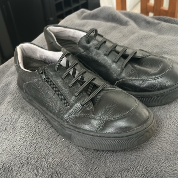 Flag ltd boys shoes - Picture 2 of 4